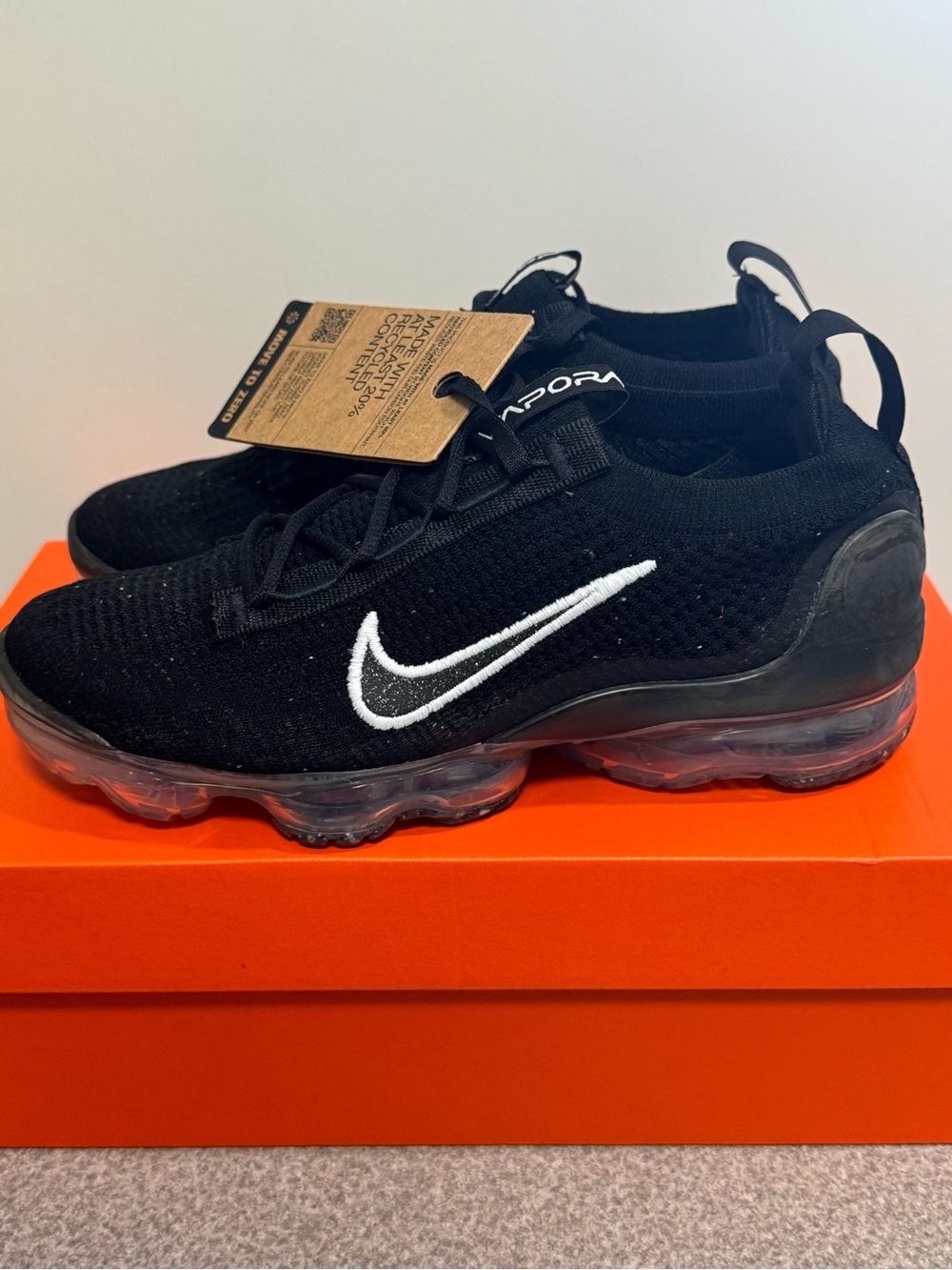 Nike Air VaporMax 2021 FK Black Metallic Silver Women’s size 7.5